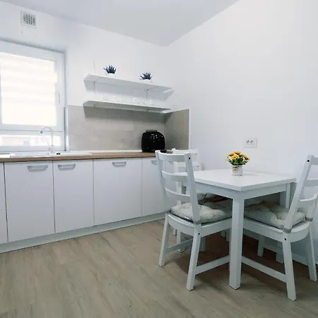 Apartament Sweet Memories Coresi 1 *
