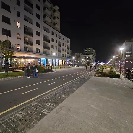 Apartamento Sweet Memories Coresi 1 *