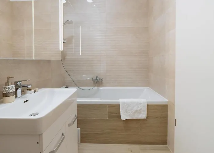 Lejlighed Sweet Memories Coresi 1 *