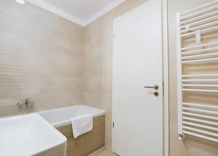 Sweet Memories Coresi 1 Apartamento