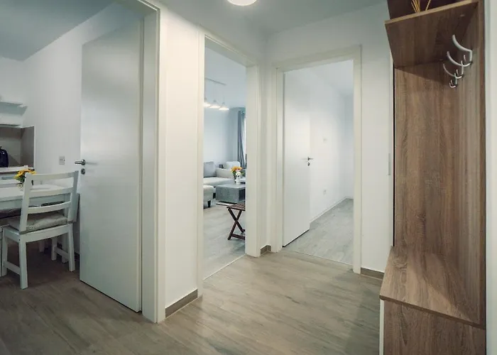 Sweet Memories Coresi 1 公寓 *