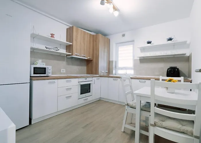 Apartamento Sweet Memories Coresi 1 *